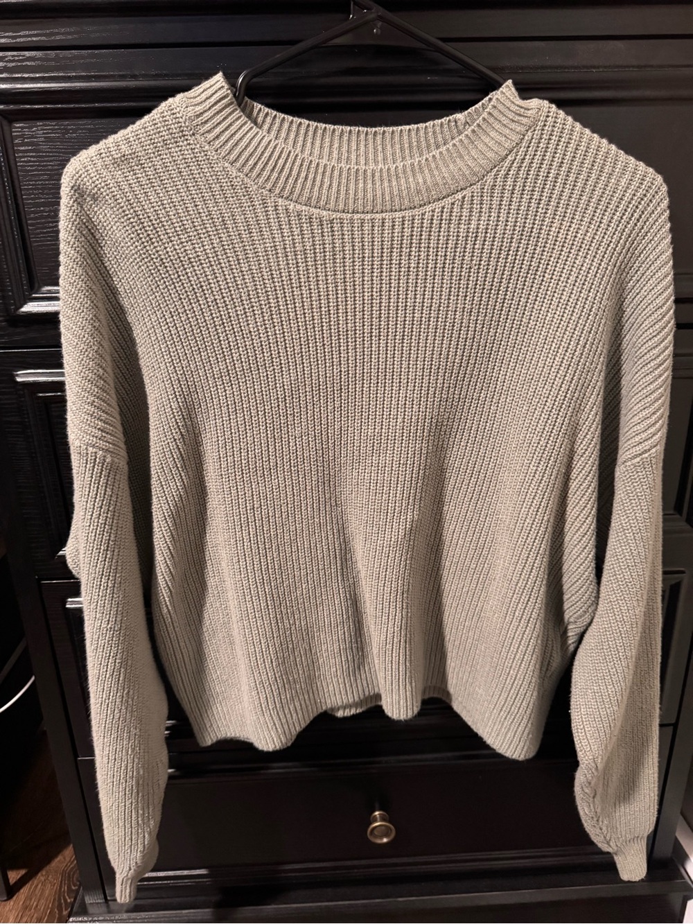 Hollister Light Gray Ribbed Crewneck Sweater